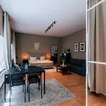 Luga Homes - Chausseehaus 아파트 라이프치히