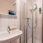 아파트 Luga Homes - Chausseehaus *