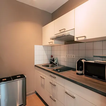 Luga Homes - Chausseehaus Lejlighed *