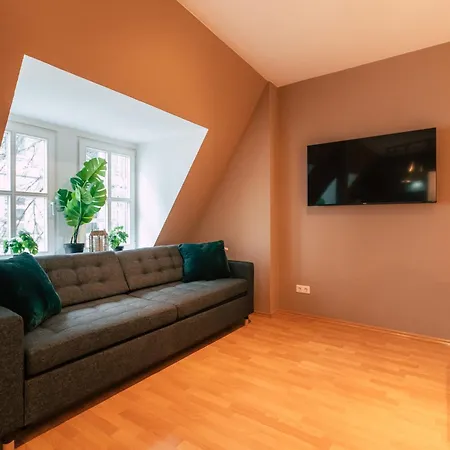 Luga Homes - Chausseehaus Leipzig