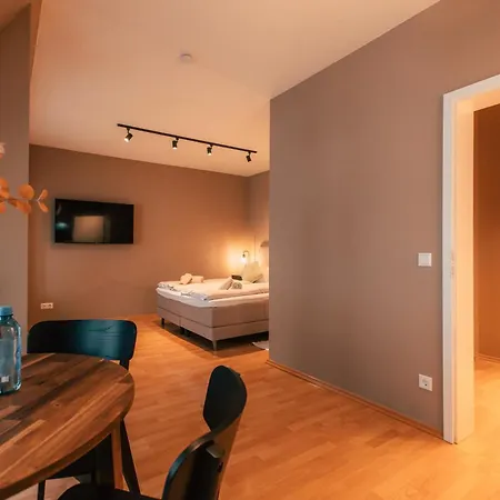 Apartmán Luga Homes - Chausseehaus *