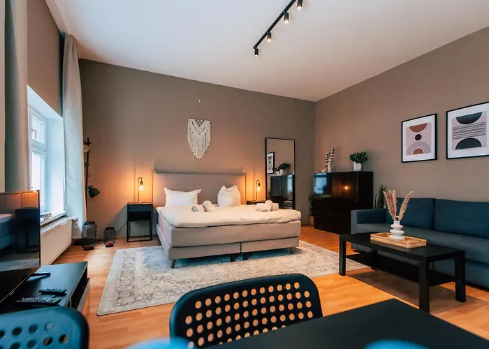 Luga Homes - Chausseehaus * Lipsko