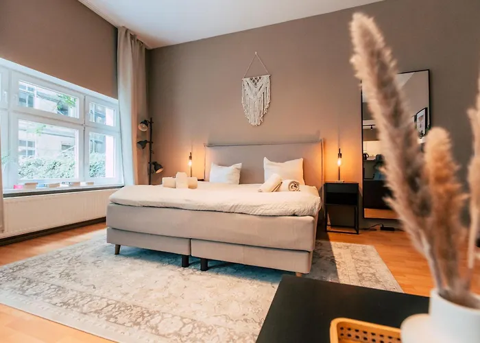 Luga Homes - Chausseehaus *