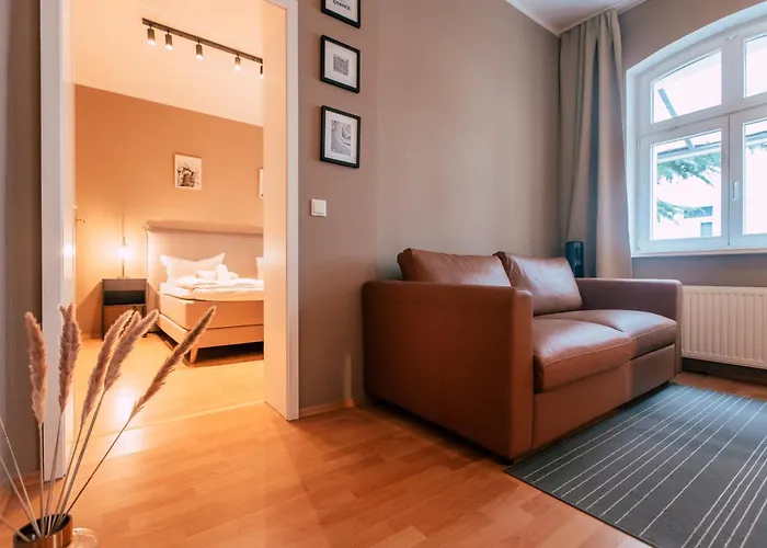 Luga Homes - Chausseehaus * Lipsko