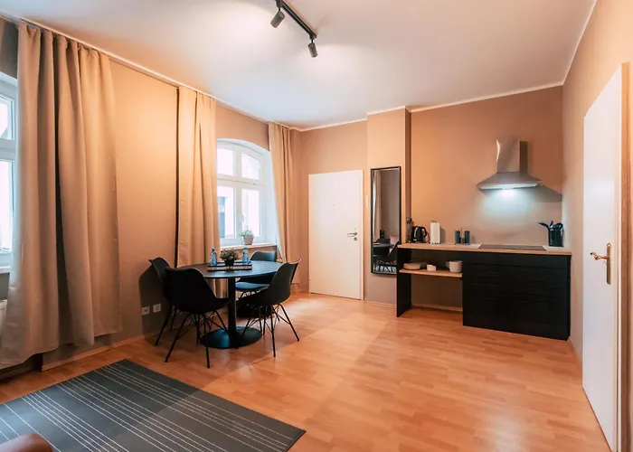 Luga Homes - Chausseehaus Apartmán Lipsko