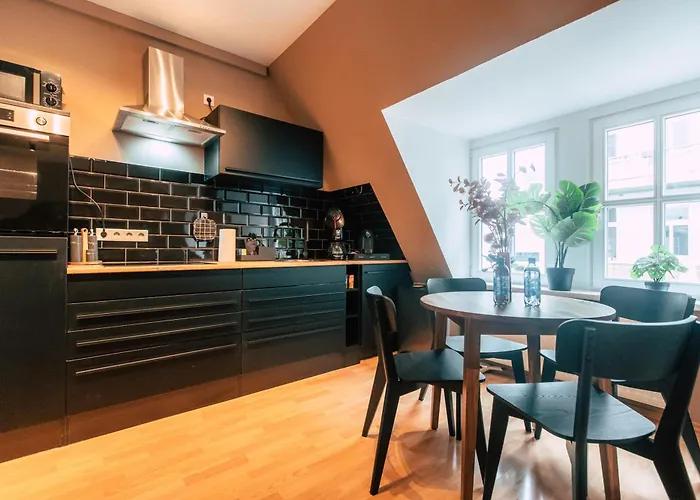 Luga Homes - Chausseehaus Lipsko