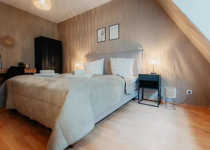 Luga Homes - Chausseehaus